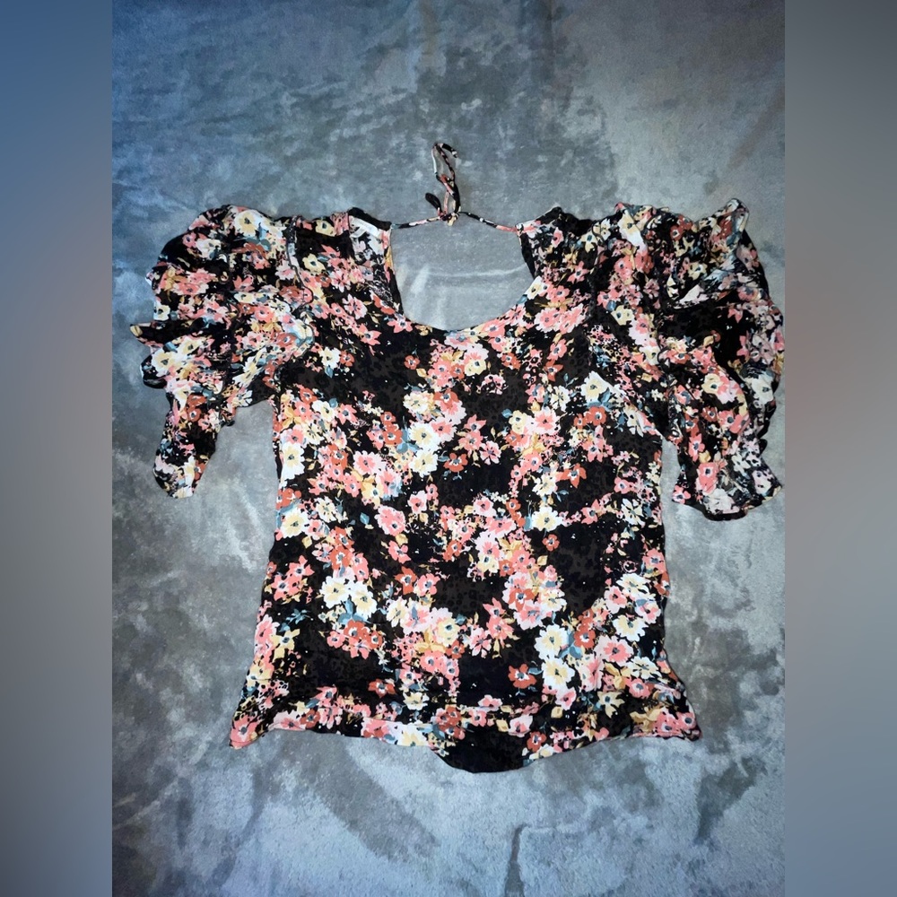Floral top!